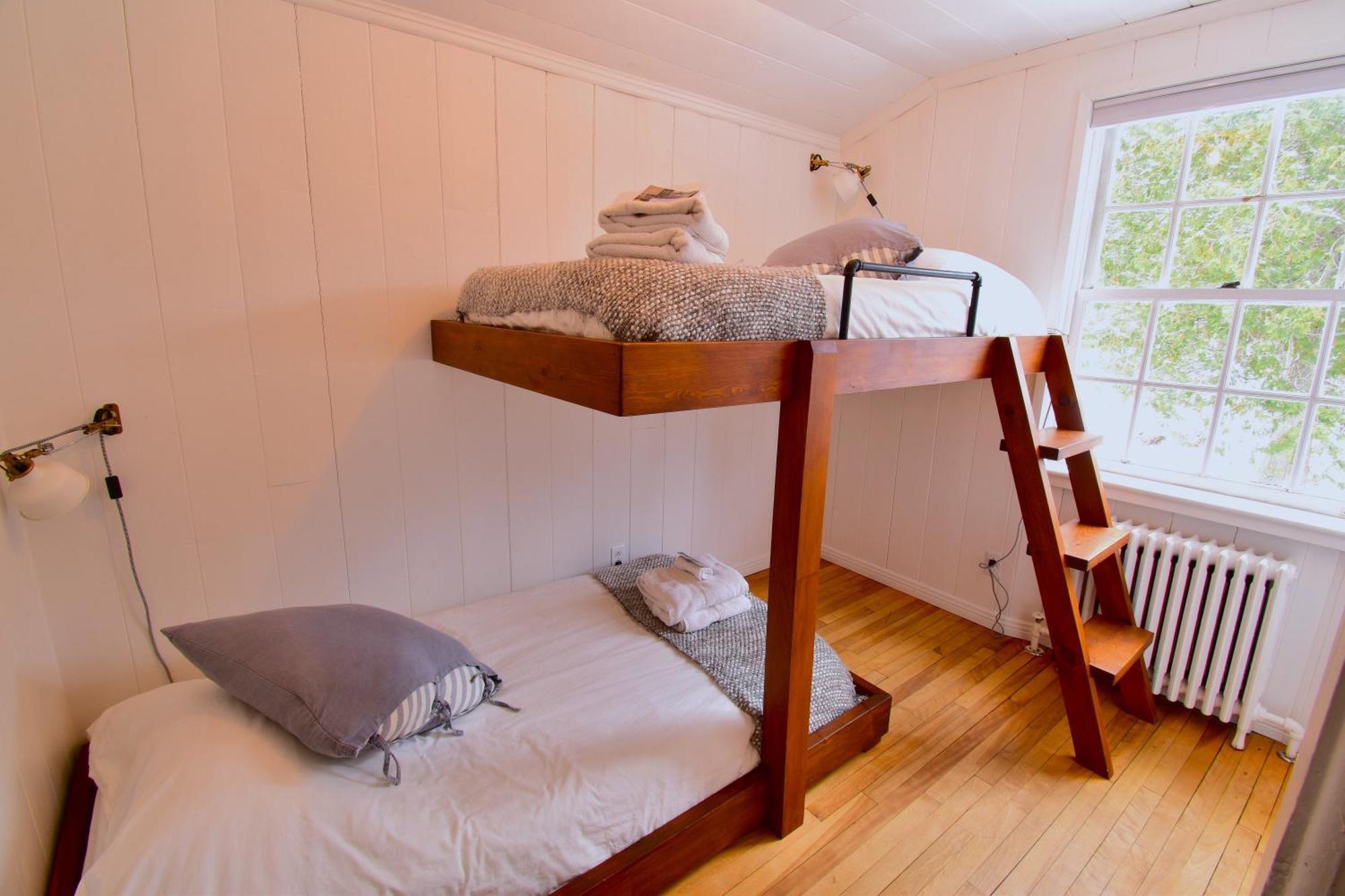Val-Morin Le Partage Lodge: Destination Plein Air Et Sociale מראה חיצוני תמונה